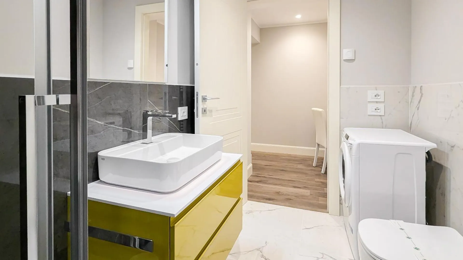 Flats4Rent Palazzo Poste Apartment Verona 0*,