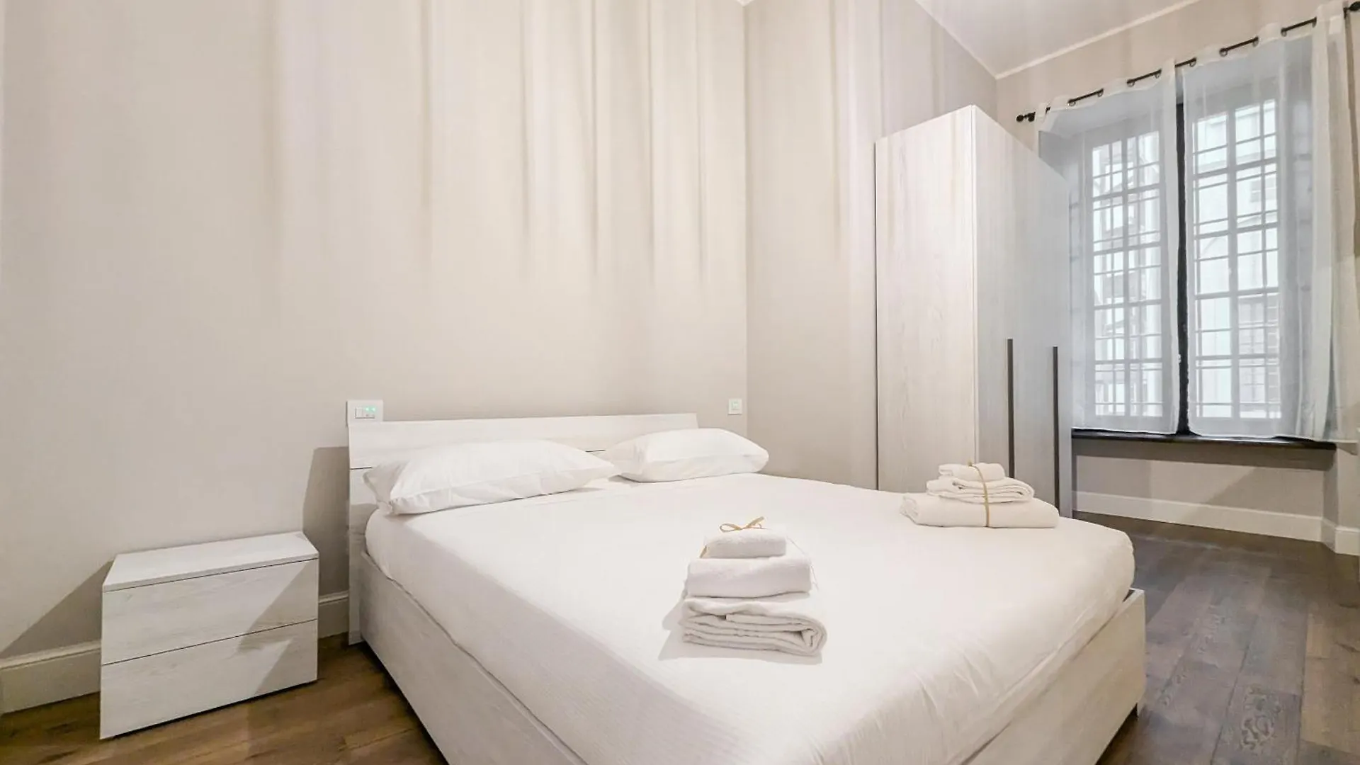 Flats4Rent Palazzo Poste Apartment Verona